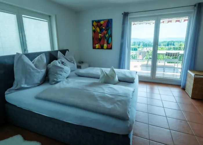 Mit Fernsicht, Nahe Schweizer Grenze Weil am Rhein